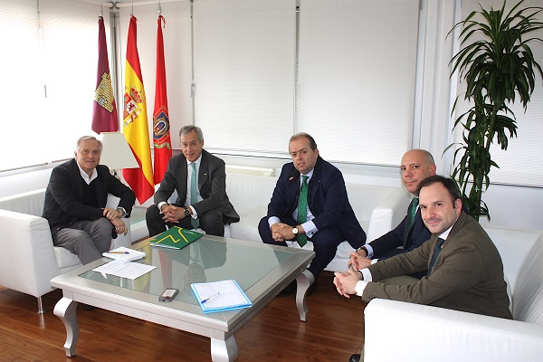 Eurocaja Rural traslada al alcalde de Ciudad Real su estrecha cooperación en beneficio del desarrollo económico y social