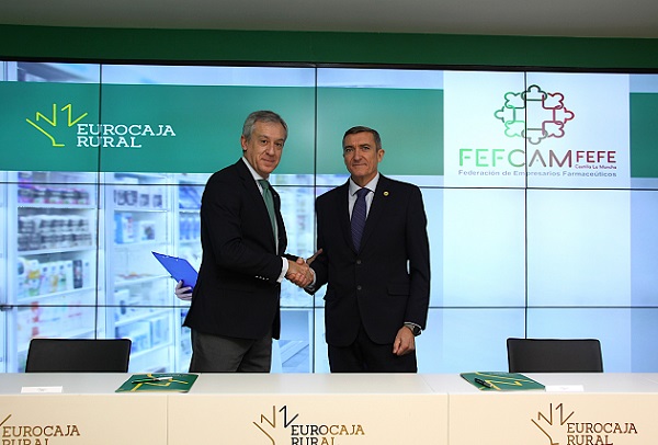 Eurocaja Rural y FEFCAM firman un convenio para fortalecer el sector farmacéutico en Castilla-La Mancha
