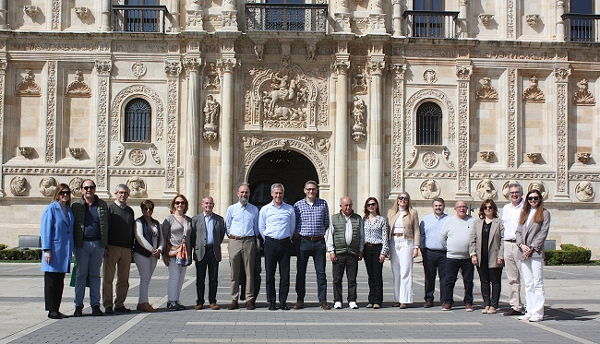 El Consejo Rector de Eurocaja Rural se reúne en León para reforzar su implicación con el territorio